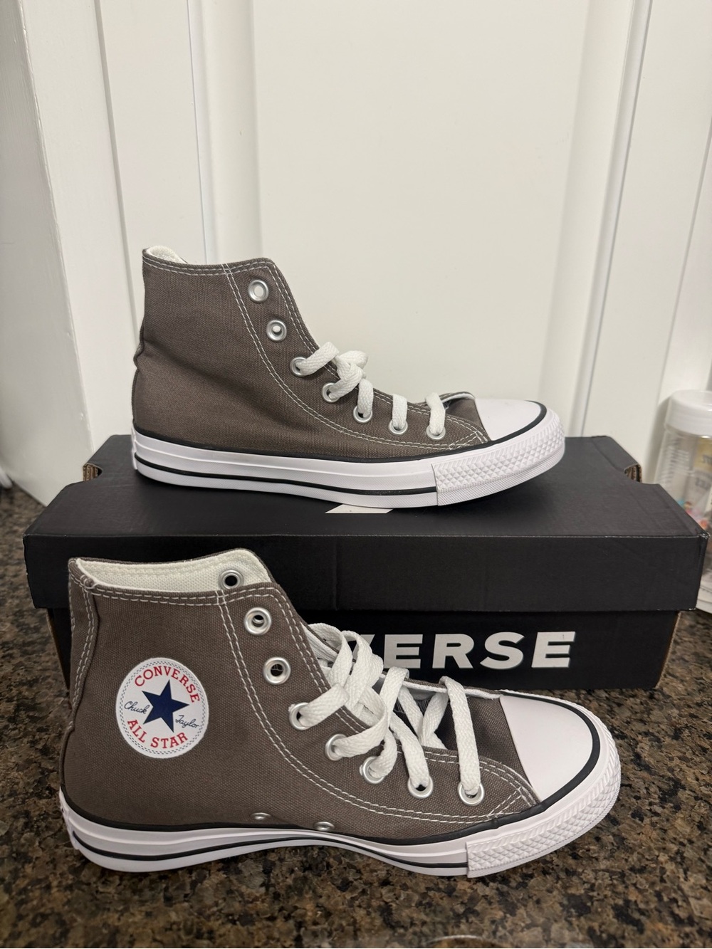 Converse High Top Charcoal Grey New In Box Men’s Size 4 Womens Size 6